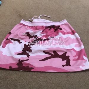 🌸NEW🌸 Von Dutch Vintage Logo Pink Camouflage Skirt
